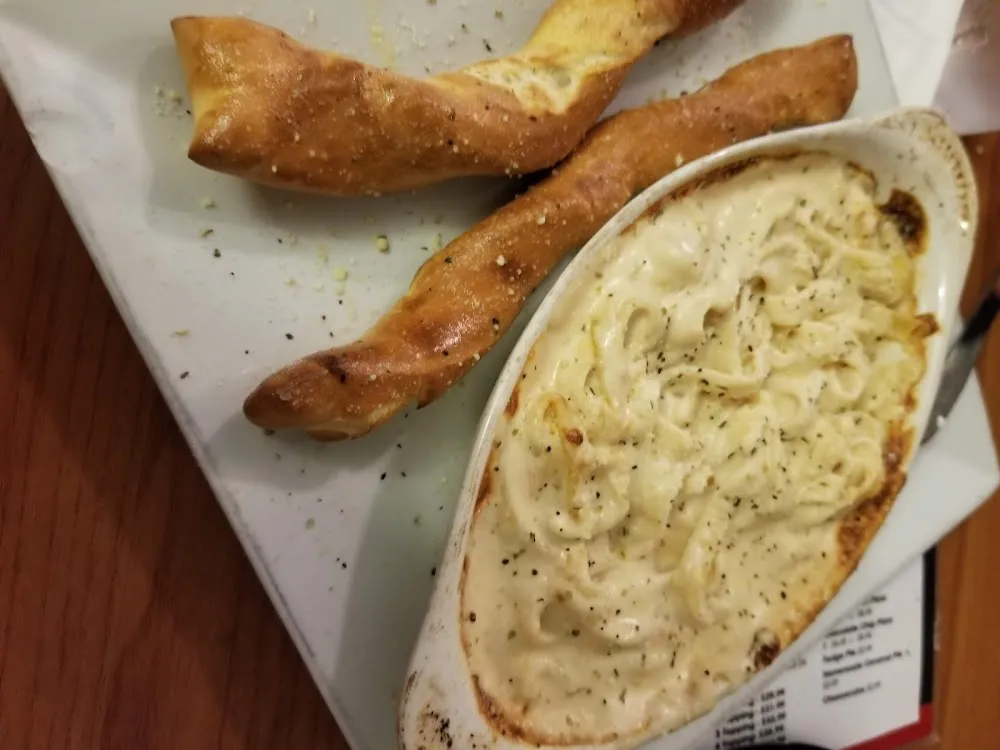 Lasagna with Cheese Bread